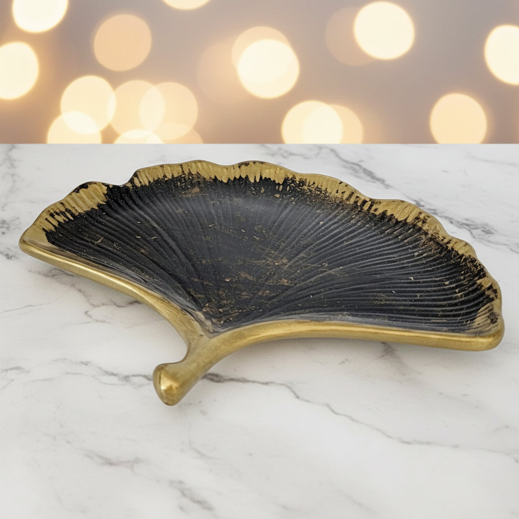 Elegant Black/Gold Fan Tray