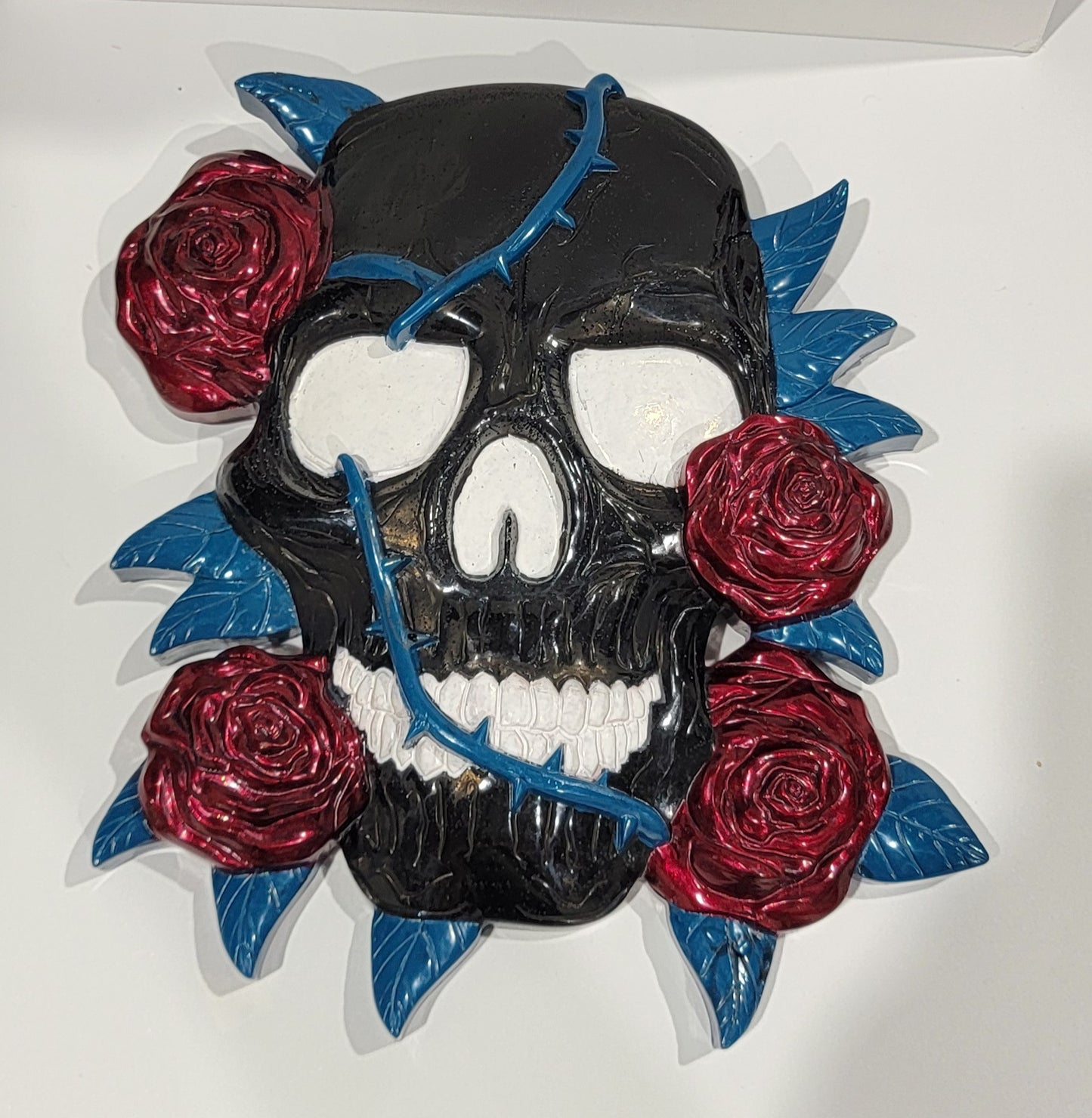 Skull with Roses Wall Hanging