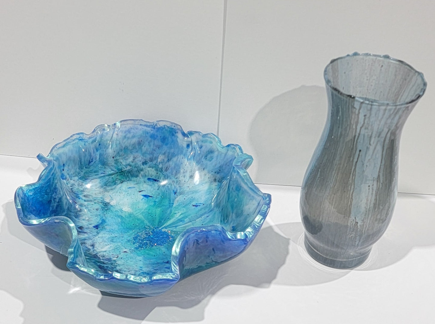 Sculpted Bowl & Vase Set – Elegant Decorative Pair