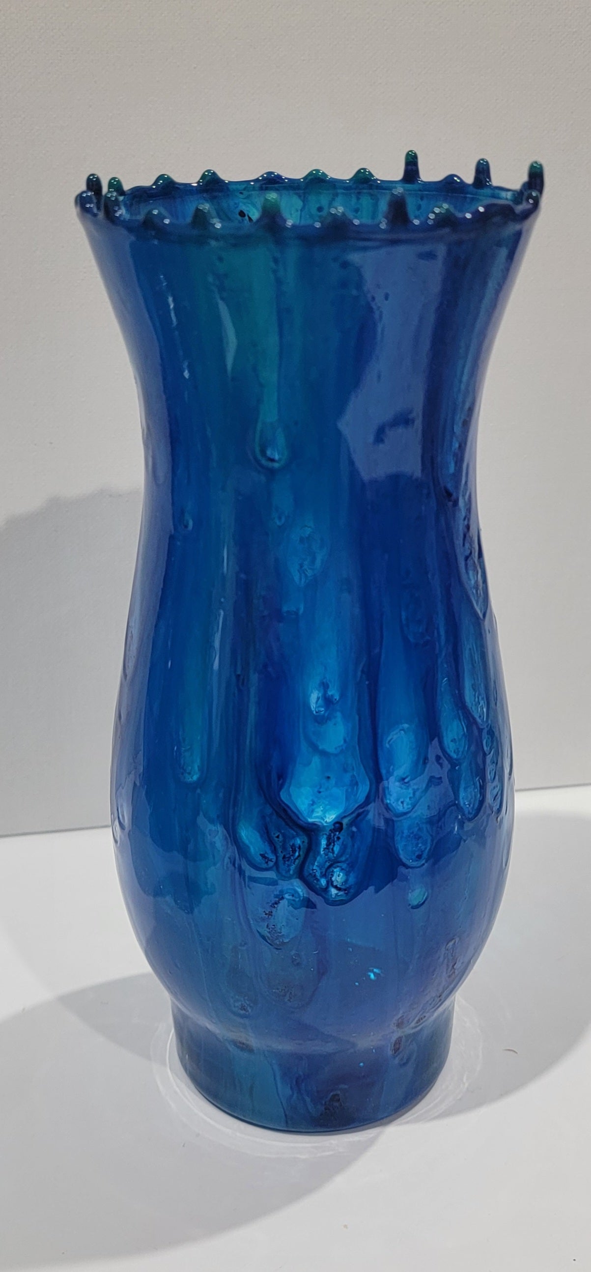 Handcrafted Blue Bowl and Vase Set – Elegant Decorative Accent