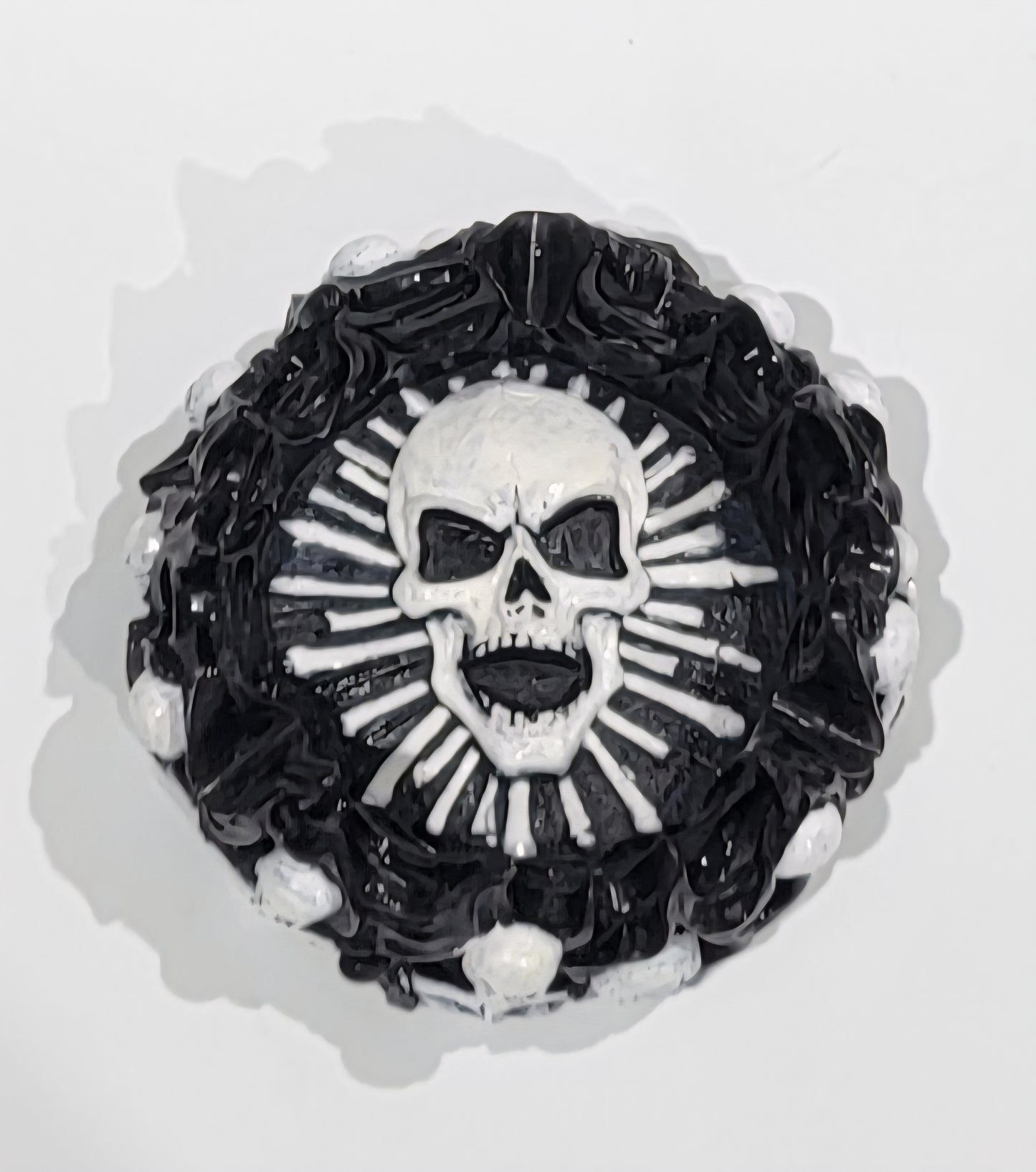 Skull Ashtray Black/white