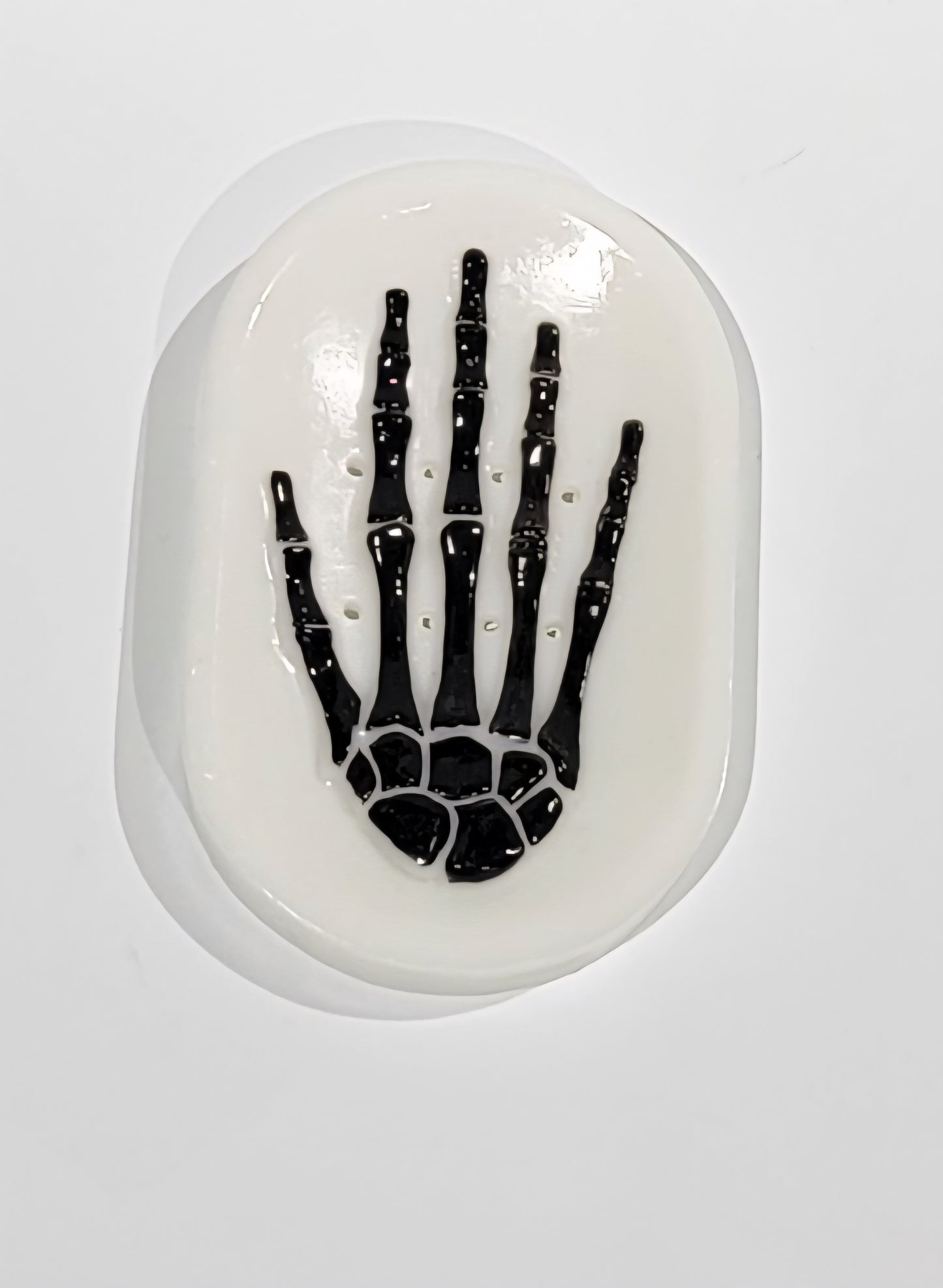 Skeleton Soap Dish white/black