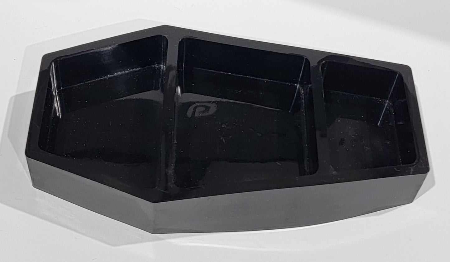Coffin Dish Large Black