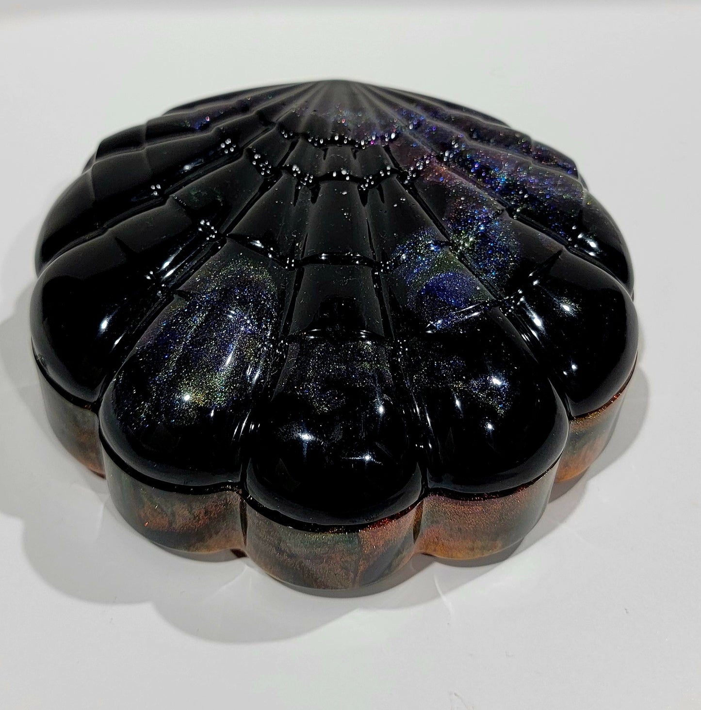 Black Multicolor Shell dish with lid