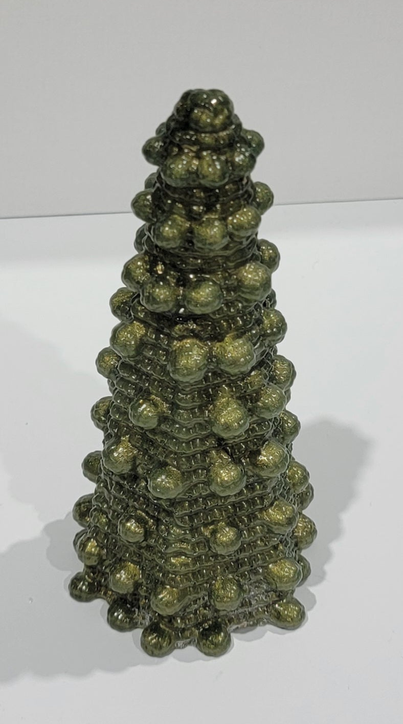Christmas Tree Statue with Balls