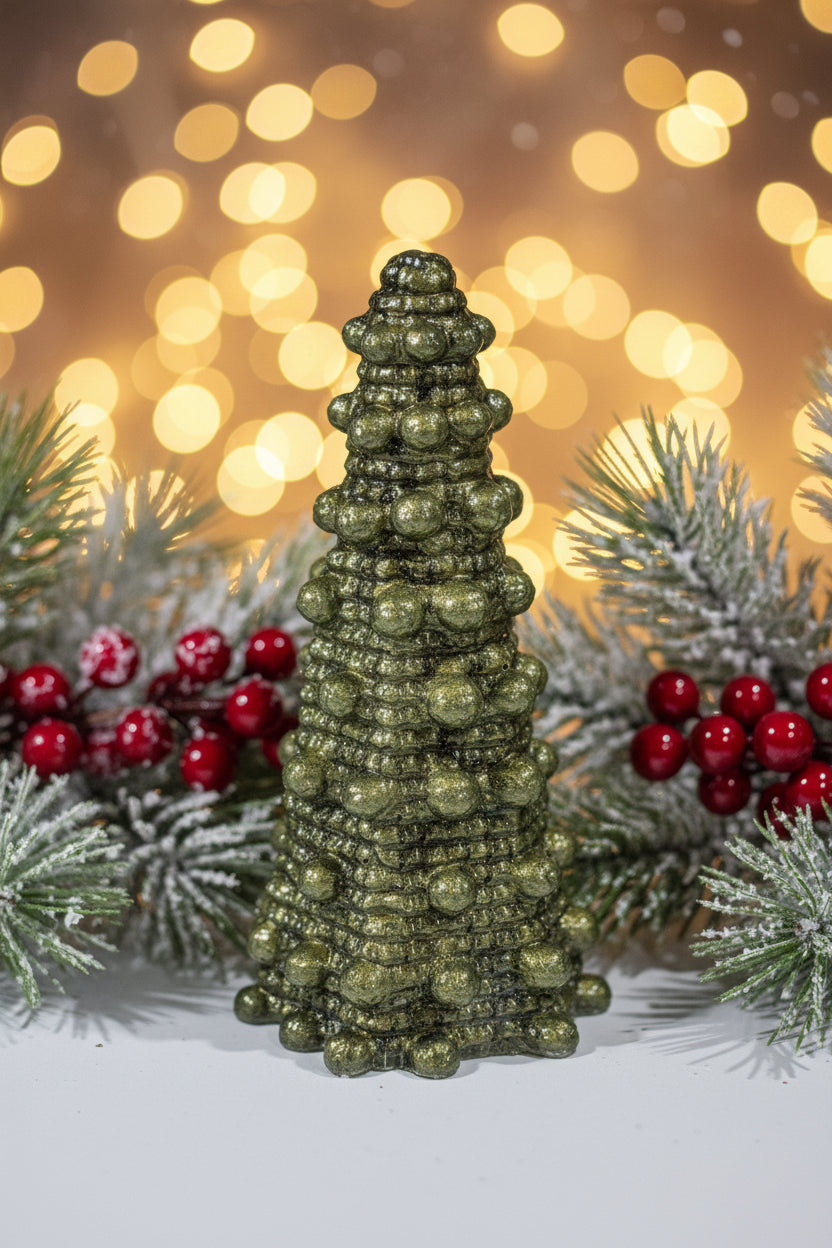 Christmas Tree Statue with Balls