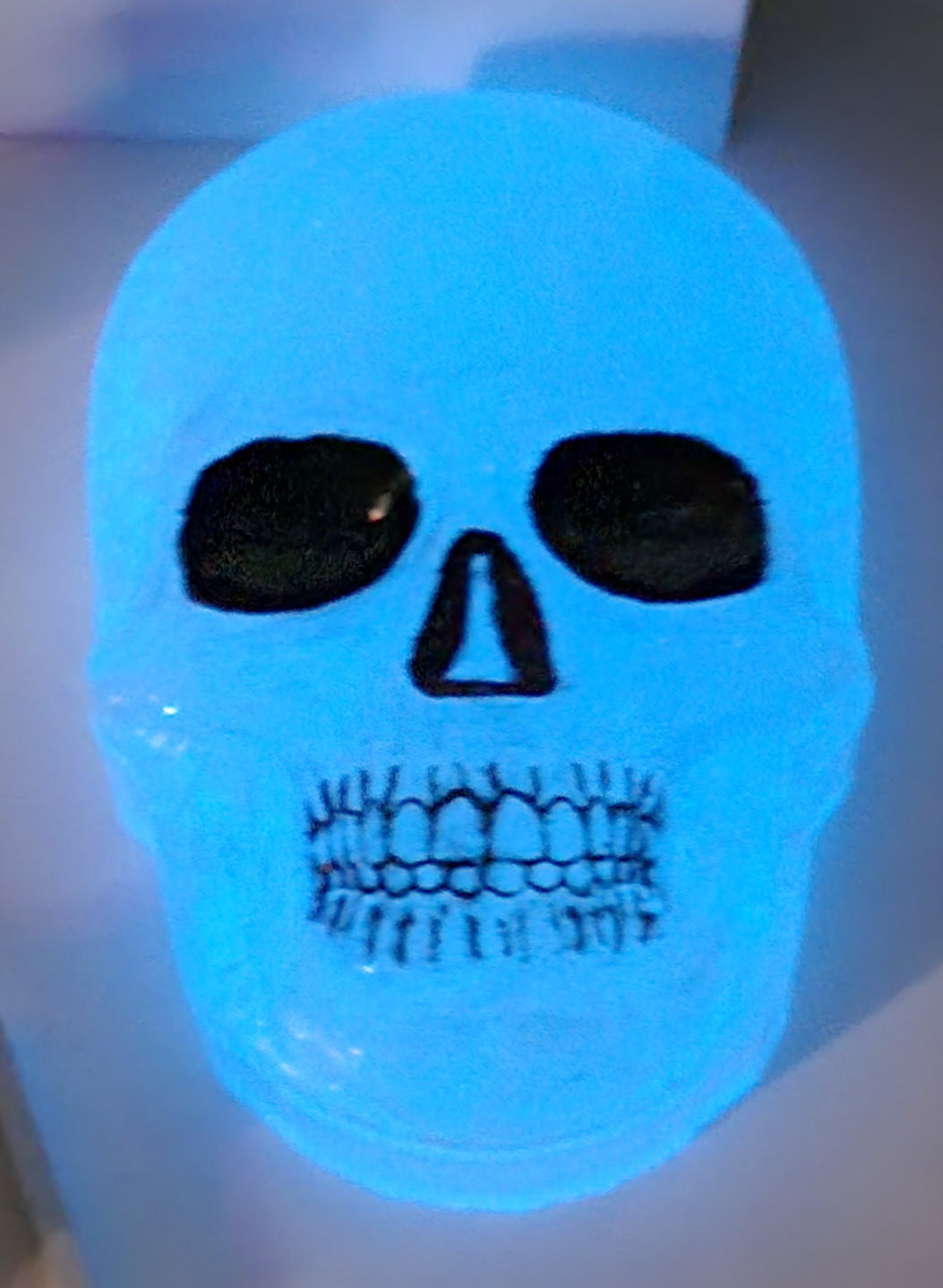 Glow in the dark Skull Dish