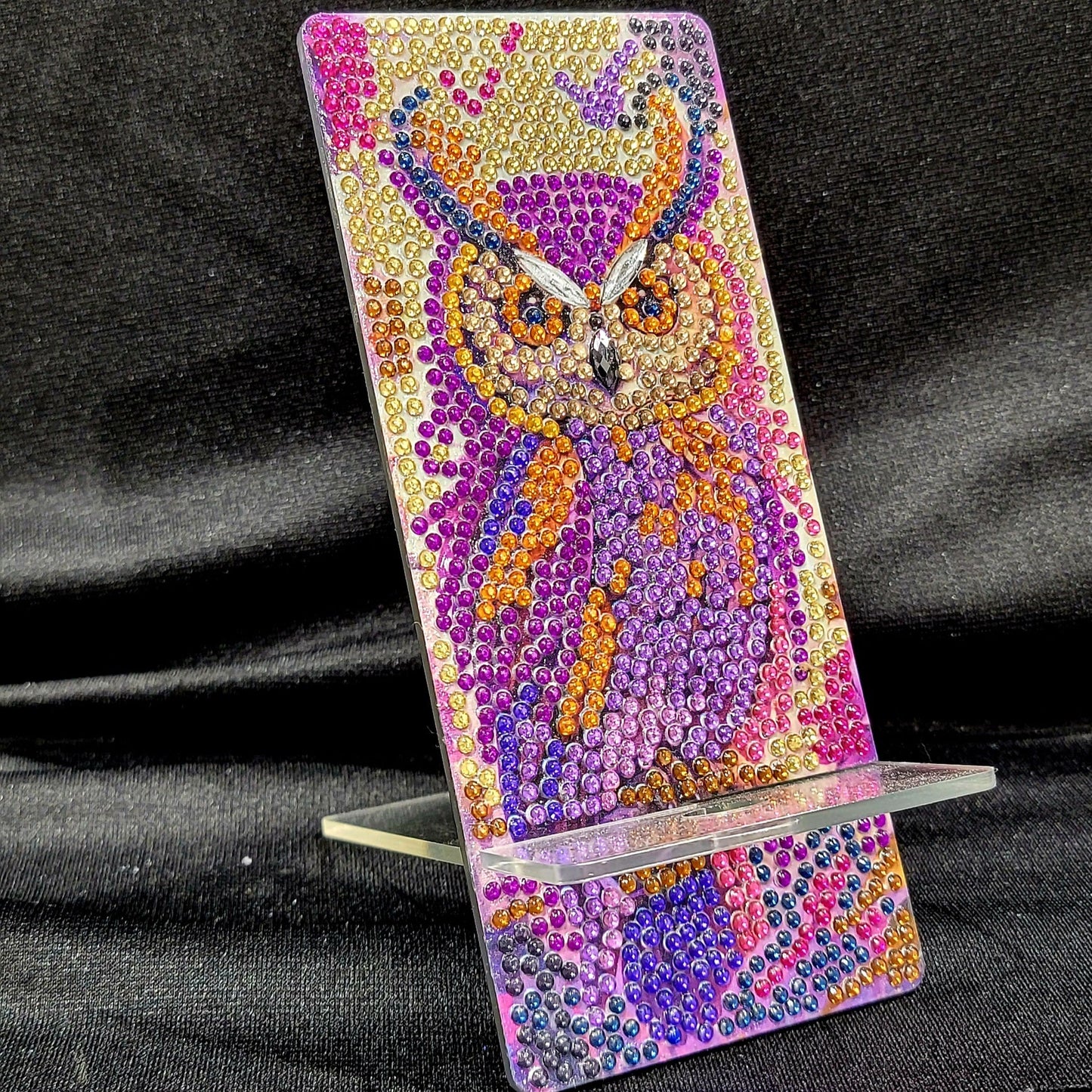 Owl Desk Buddy Phone Stand – Playful & Practical