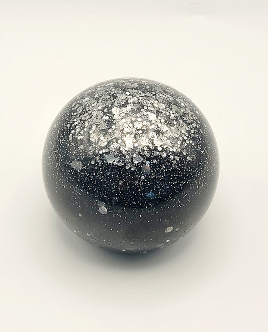 Sphere paper weight