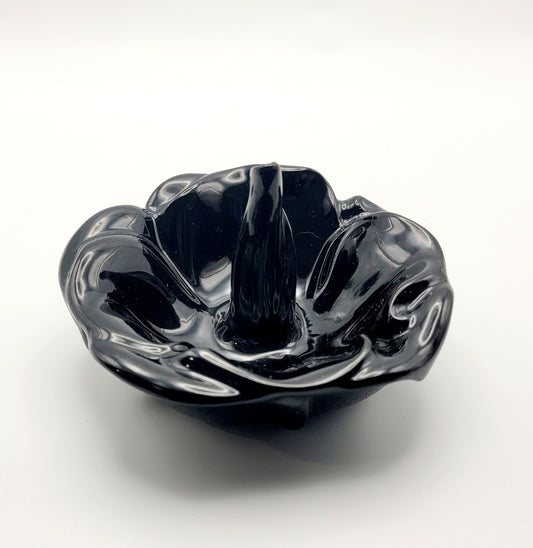 Black Ring Holder (Flower)