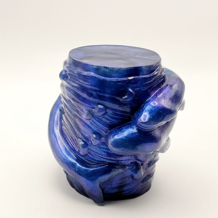 Ocean‑Inspired Whale Paperweight – Glossy Round Design