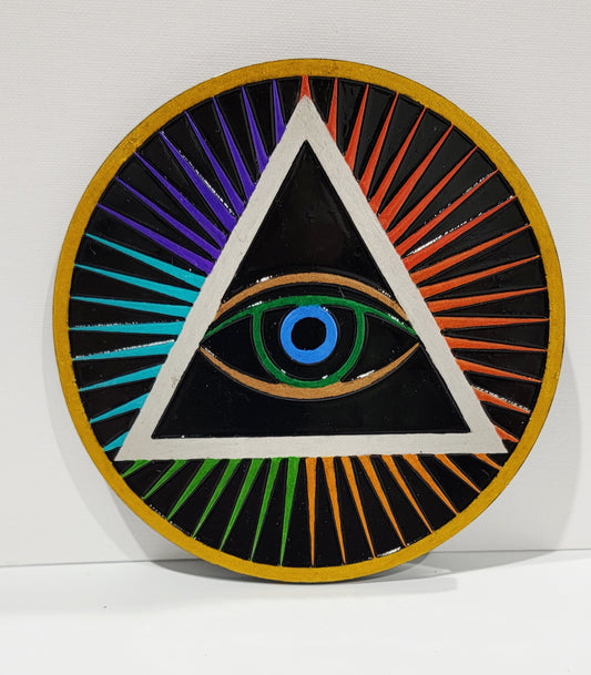 Circular plaque W/Pyramid (color Outline)