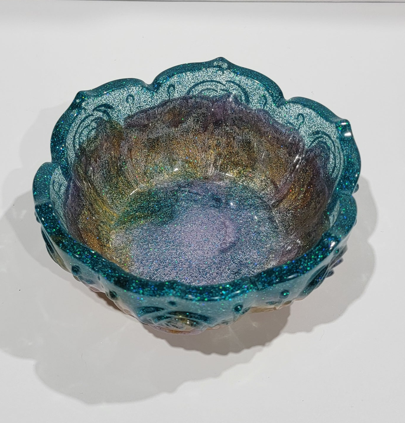 Multicolor Resin Bowl – Small Storage Organizer