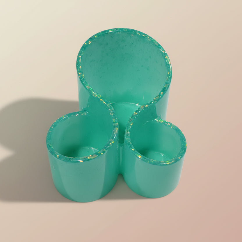 Green Makeup Holder – Compact Vanity Organizer