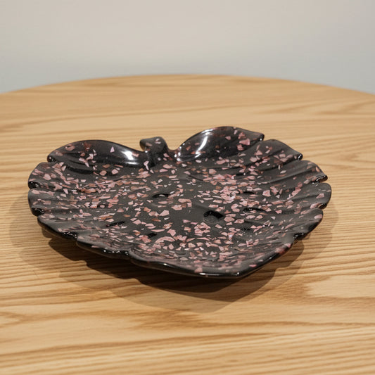 Black Leaf Trinket Tray