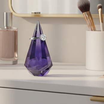 Handcrafted‑Style Purple Resin Ring Holder