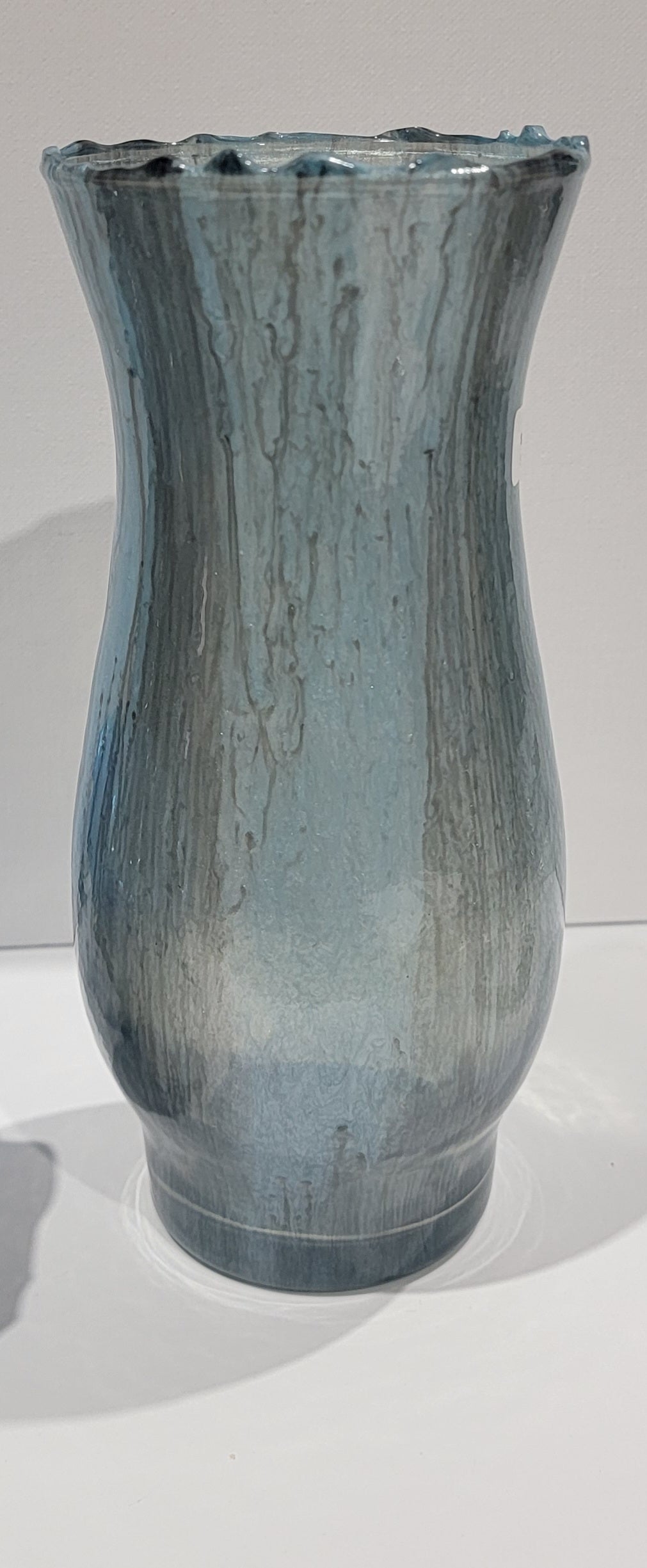 Sculpted Bowl & Vase Set – Elegant Decorative Pair