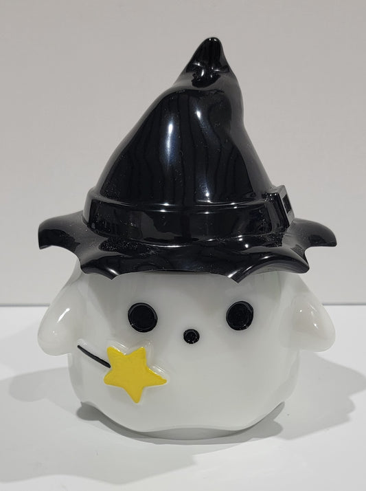 Ghost dish with wand and Hat