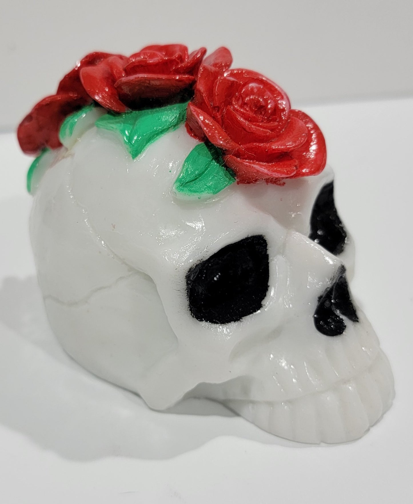 Skull with Roses Figurine