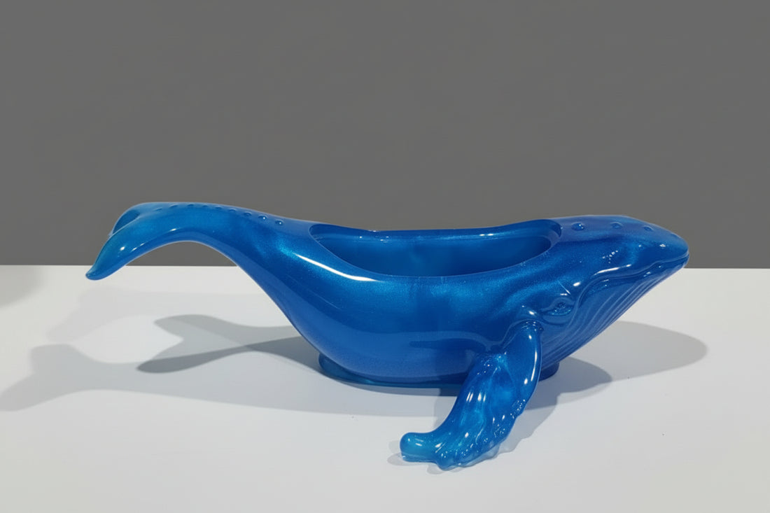 Charming Whale‑Shaped Trinket Dish in Blue