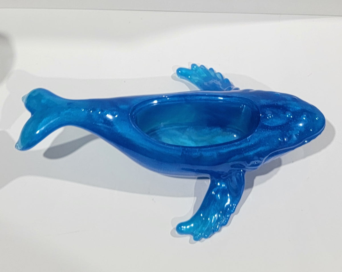 Charming Whale‑Shaped Trinket Dish in Blue