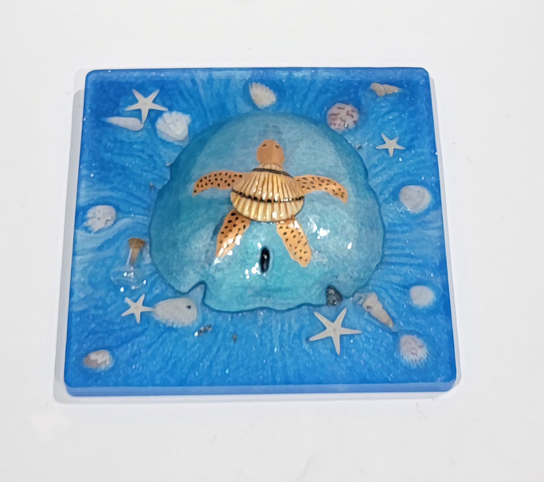 Coastal Turtle Wall Hanging – Handcrafted Resin Marine Decor