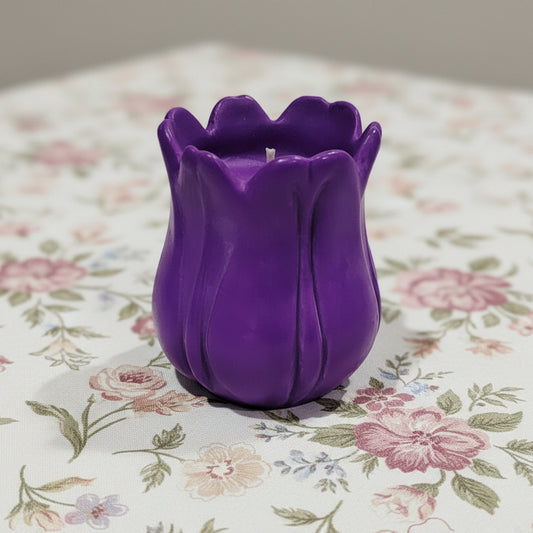 Purple Sculptural Tulip Candle – Decorative Floral Scent