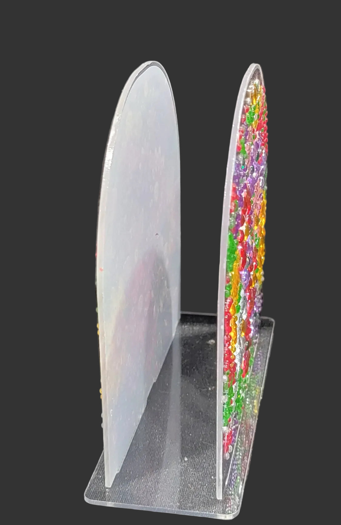 Artistic Floral Napkin Holder – Vibrant Table Décor