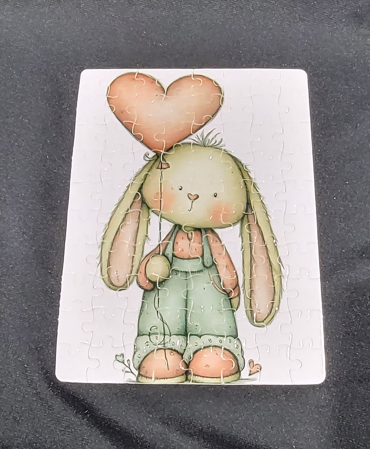 Bunny Holding Heart Balloon – 80‑Piece Puzzle