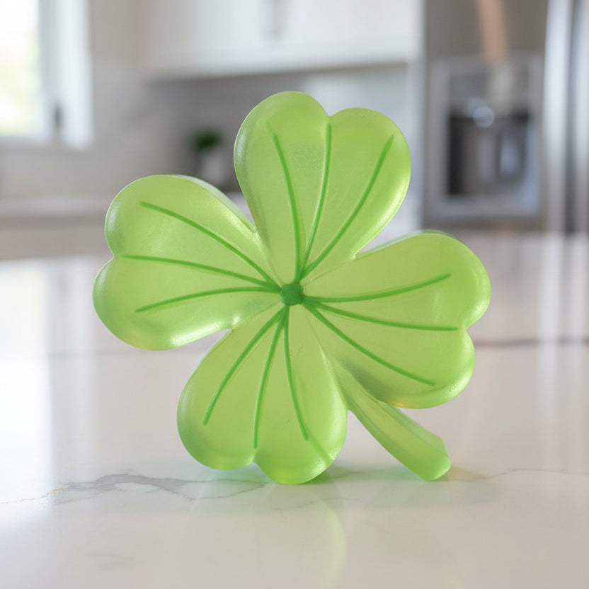 Lucky Shamrock Resin Figurine – St. Patrick’s Day Décor