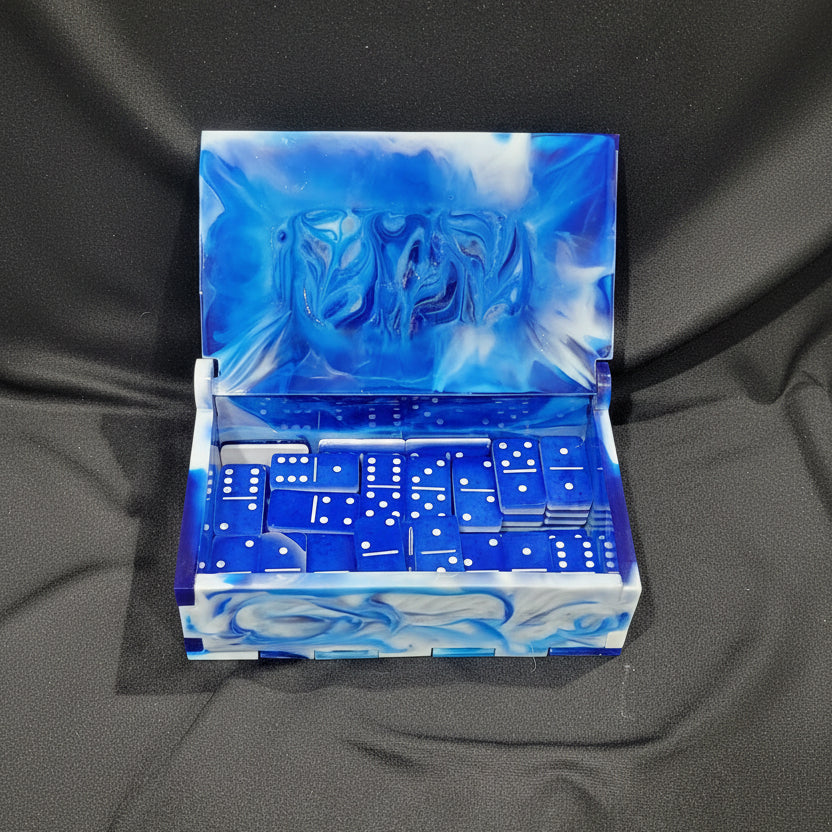 Blue Skull Box with 55-piece Domino set
