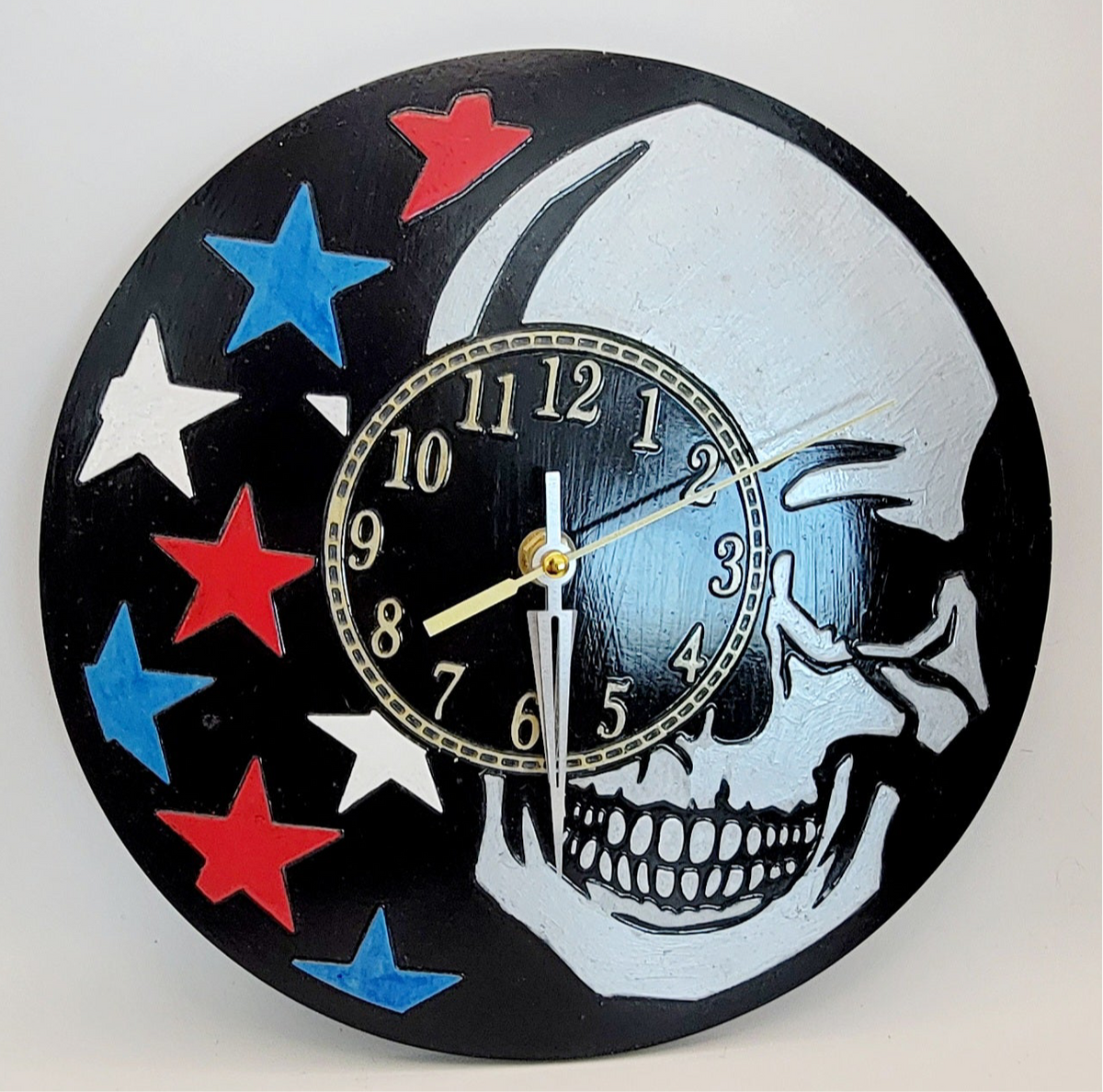 Skull Clock